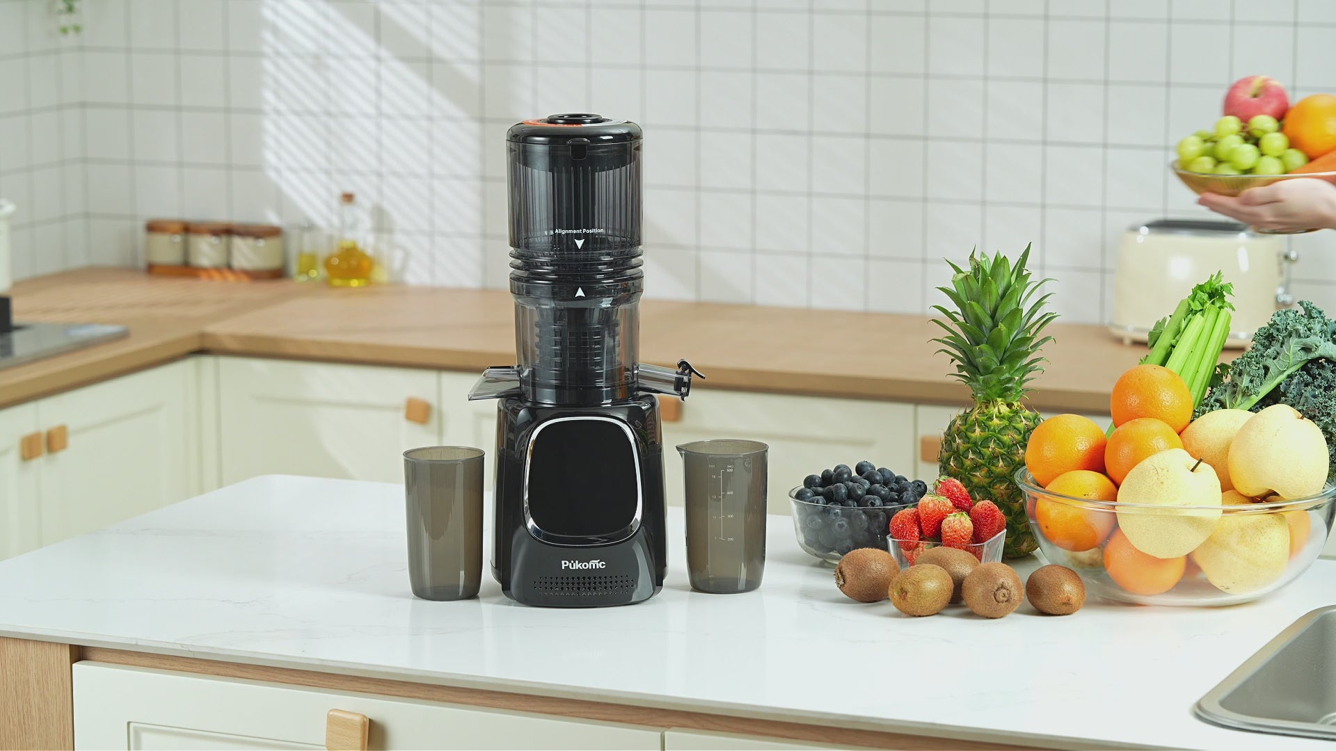Load video: Pukomc Cold Press Juicer – Slow Masticating Juicer Machine for Orange, Fruits &amp; Vegetables 300 W/110-120V 5.3''Feed Chute 802S